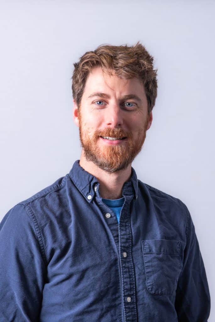 Jason from Weaving Webs Headshot Image