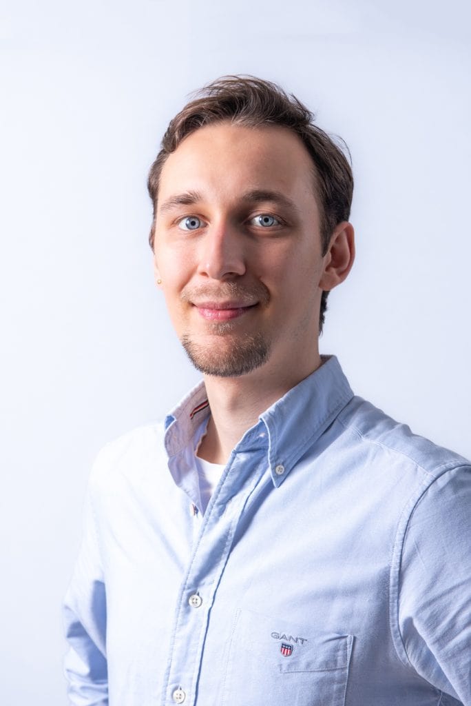 Raf from Weaving Webs Headshot Image